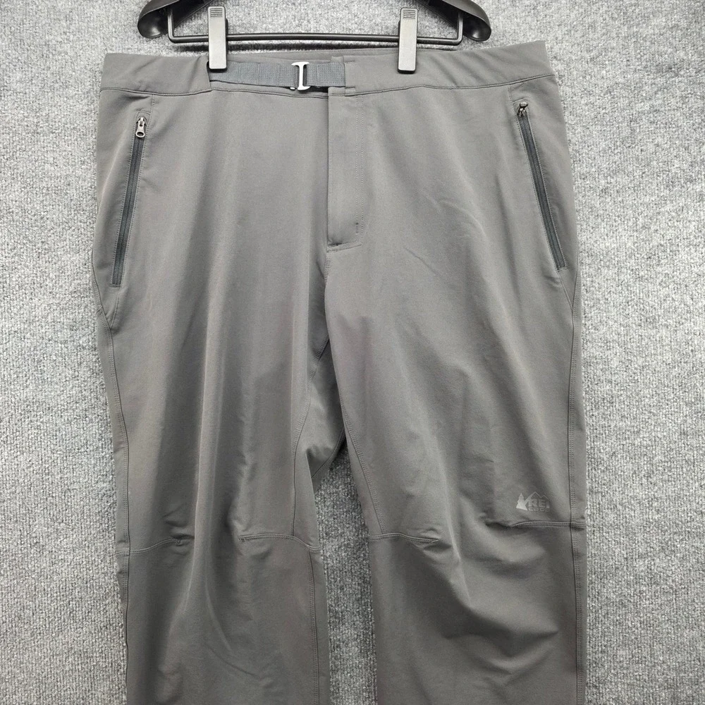 REI Co-op Mens Gray Technical Hiking Pants 40W x 30L Stretch Articulated Knee